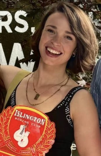 Laura Weis
